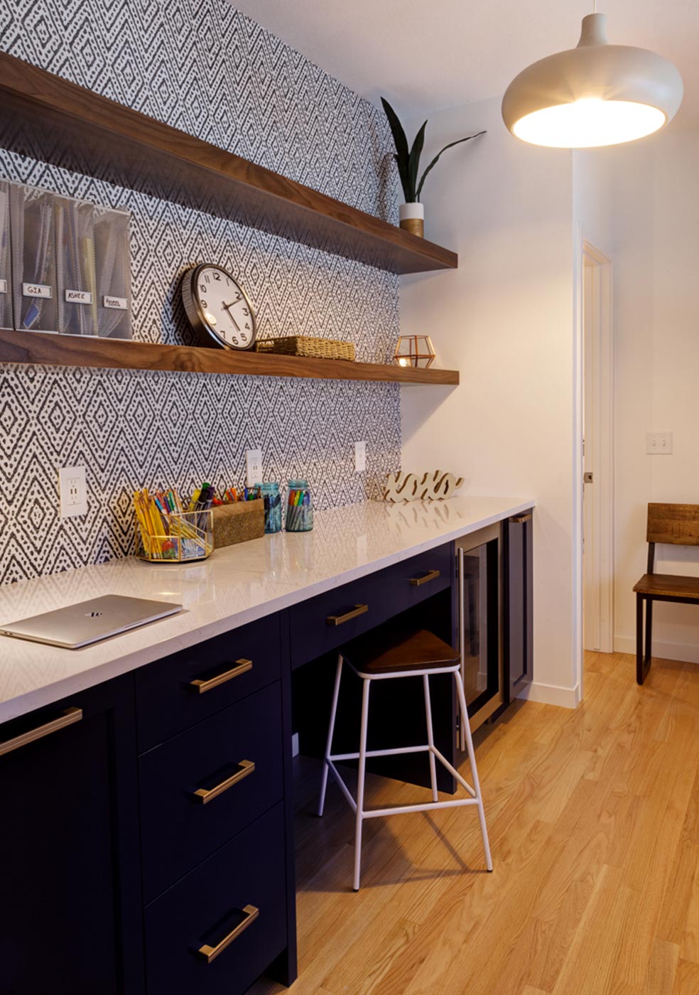 4 AMEK Bloomington 2019 Dining Room 10009 1