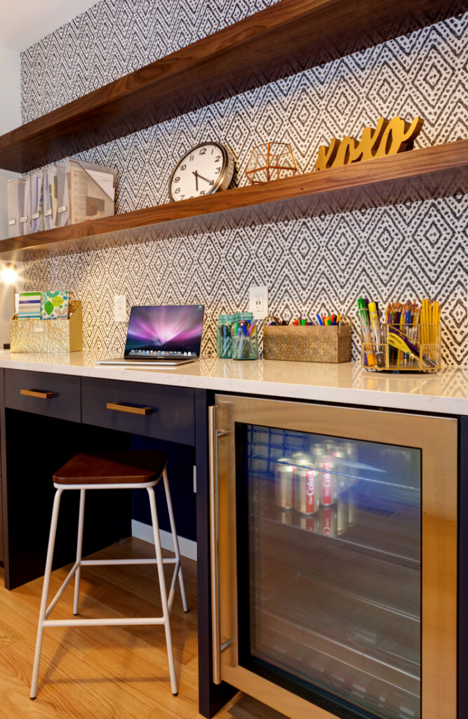 AMEK Bloomington 10010 667x1024