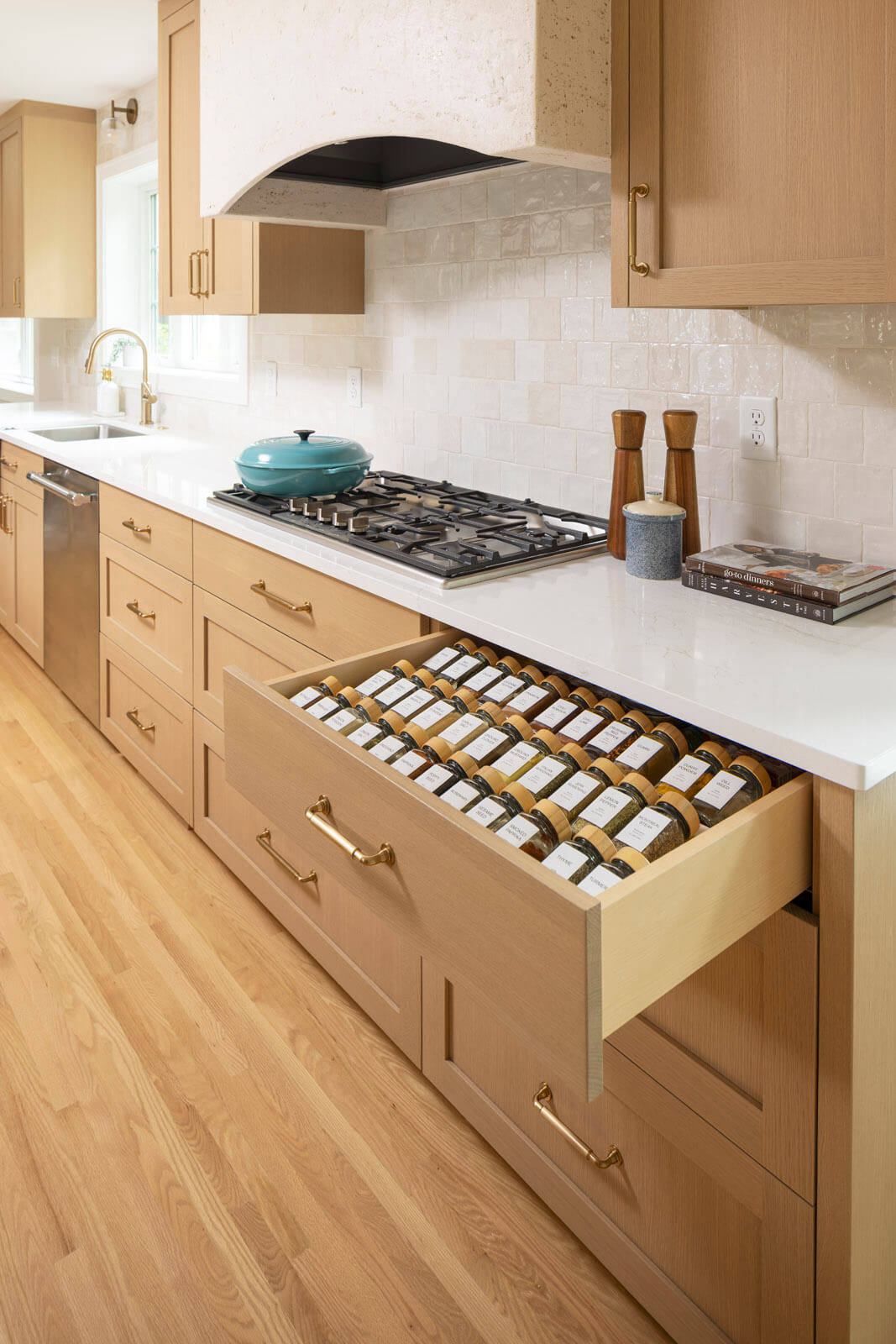 AMEK Bloomington Kitchen 2025 58A7481 Web