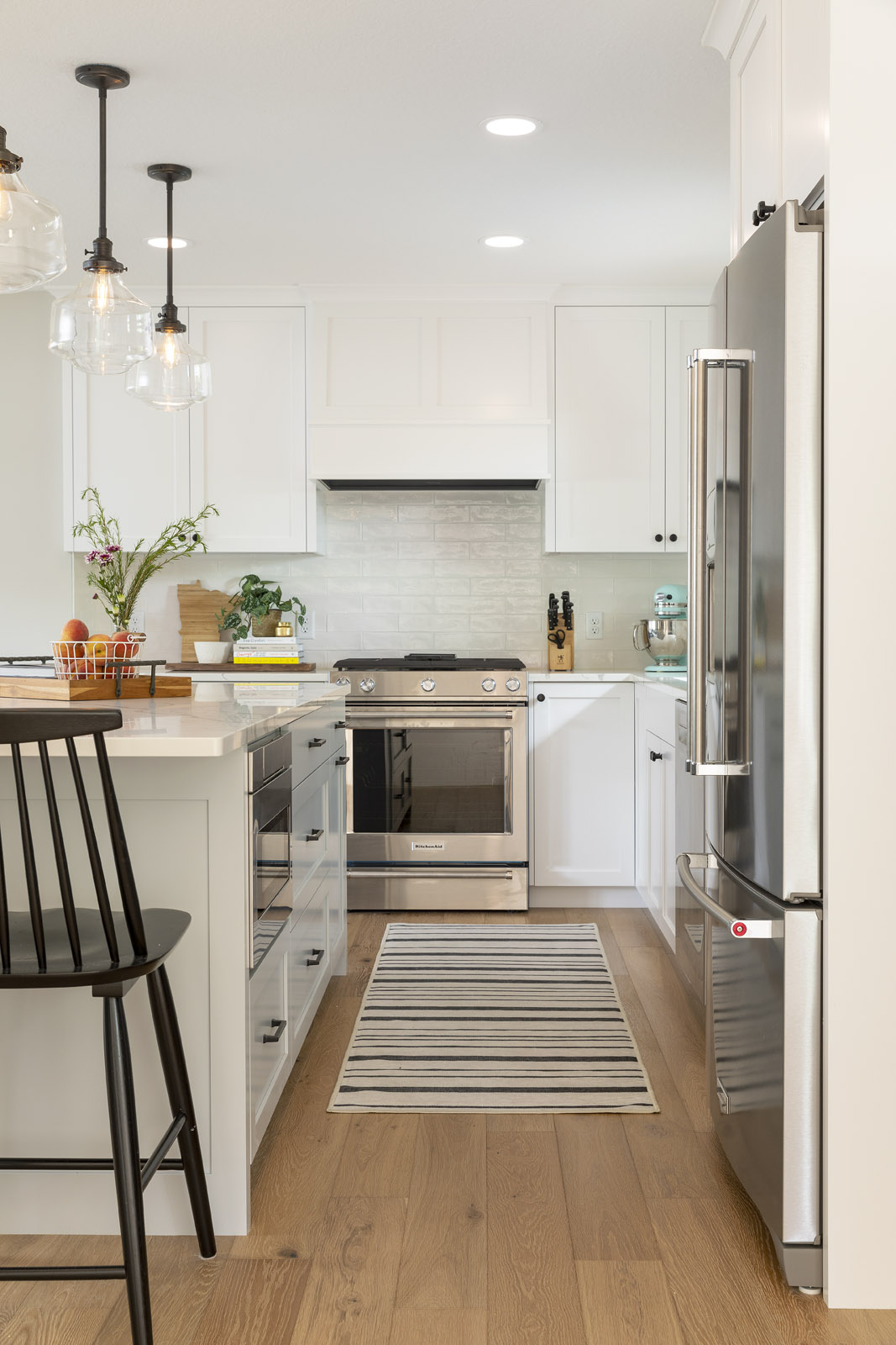 AMEK Bloomington Kitchen July 2021 G9A0254