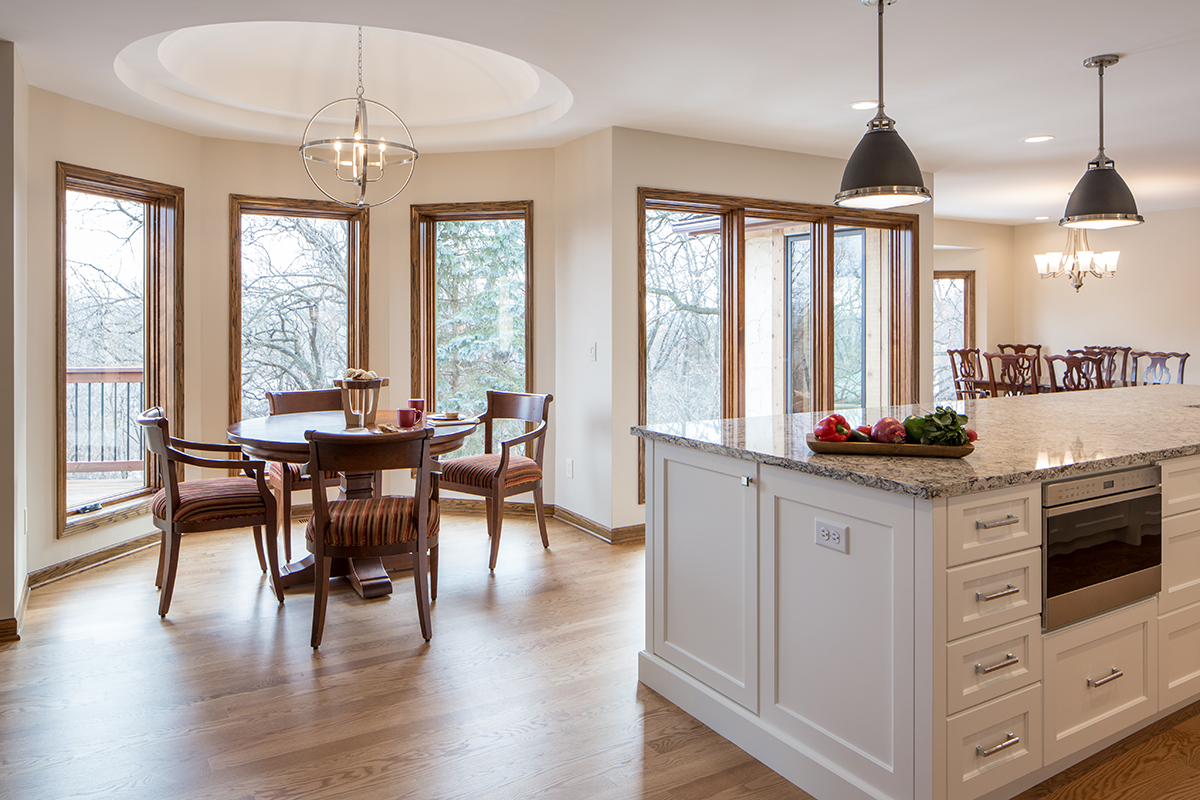 AMEK Bloomington Main 202 Island Cove Web 1