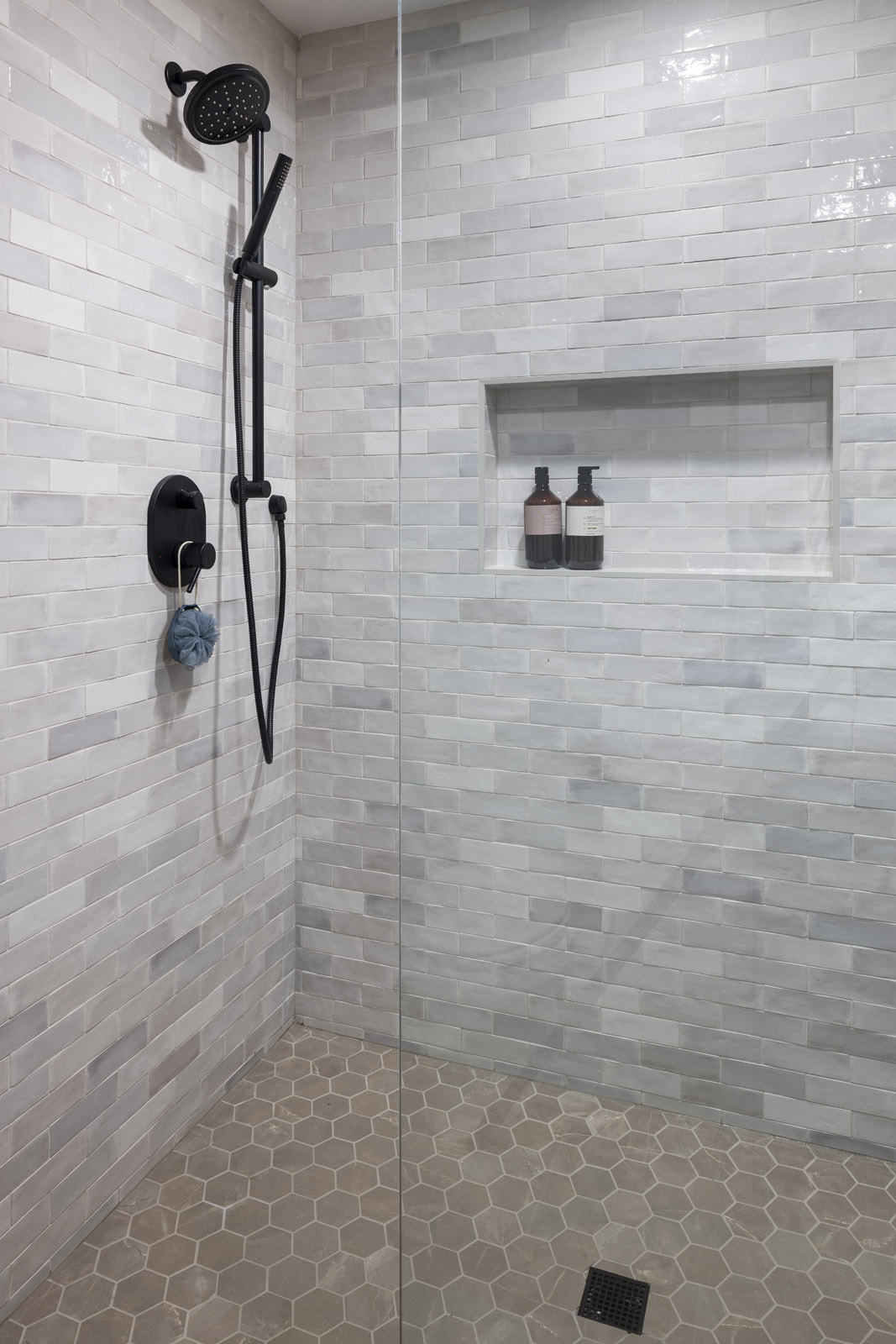 AMEK Bloomington Main 2022 92A0543 Web