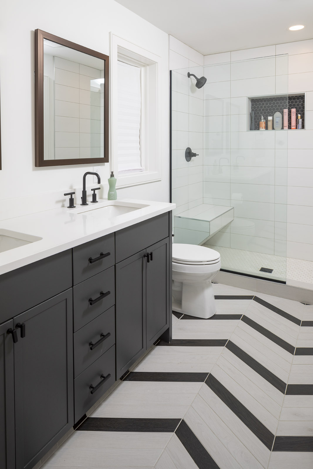 AMEK Bloomington Whole Home August 2021 G9A3143 Web 1