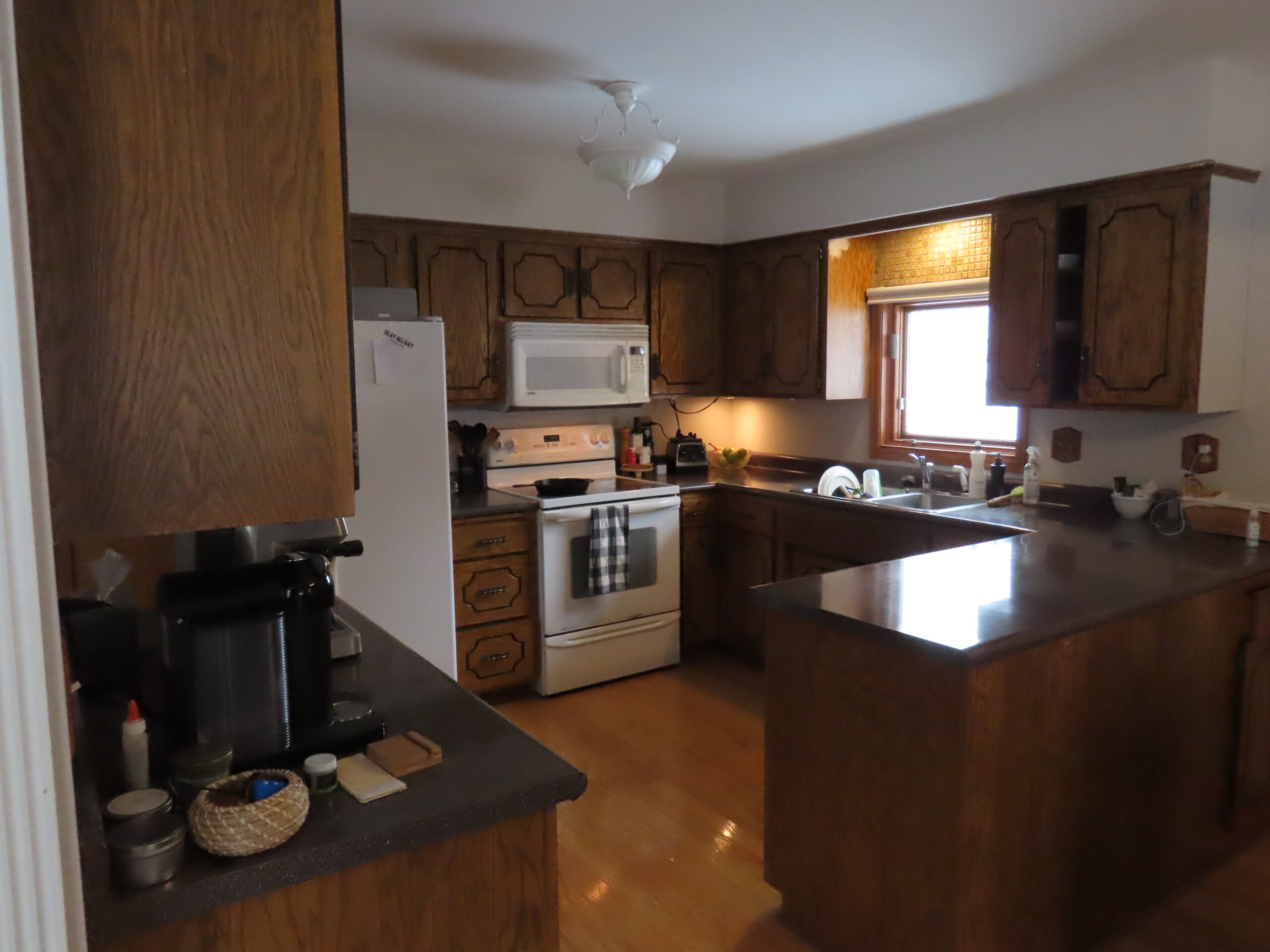 AMEK Bloomington Whole Home Before IMG 9692 scaled 2