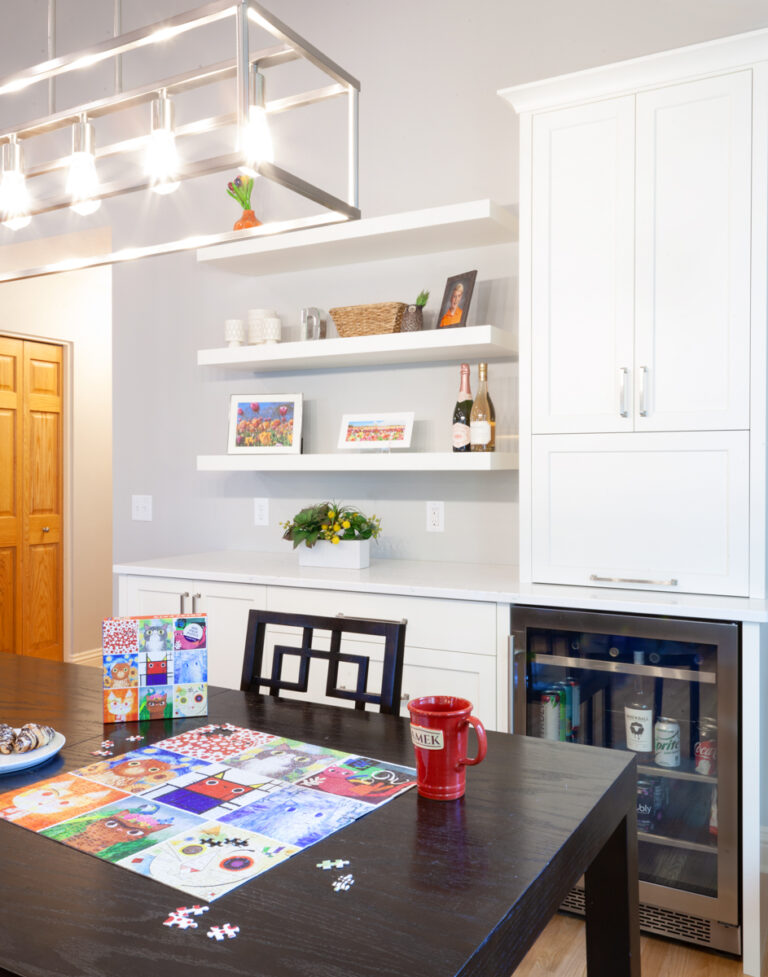 AMEK EP November 2019 10010 Web 768x977