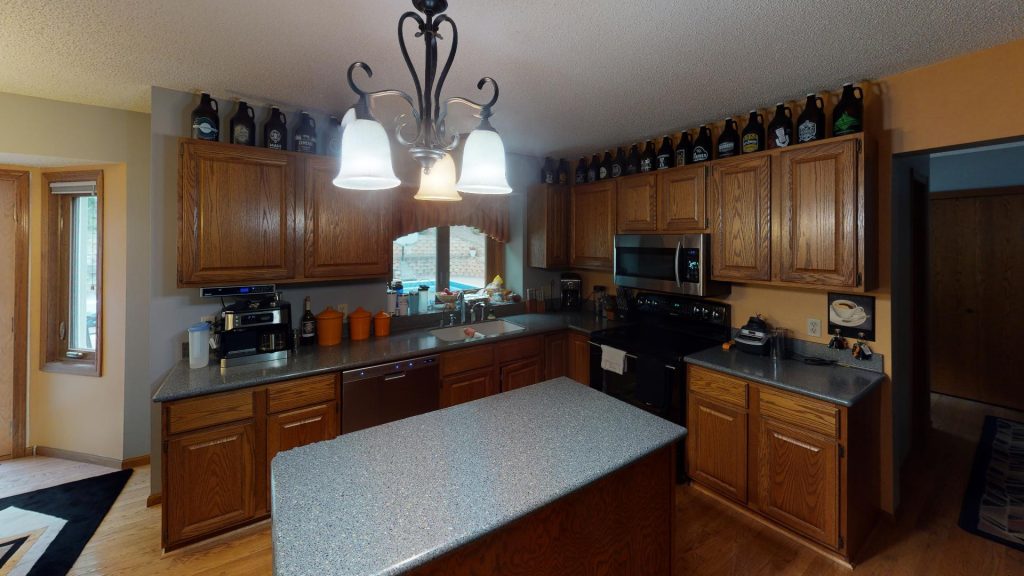 AMEK Eagan Before 2022 Kitchen 1024x576 1