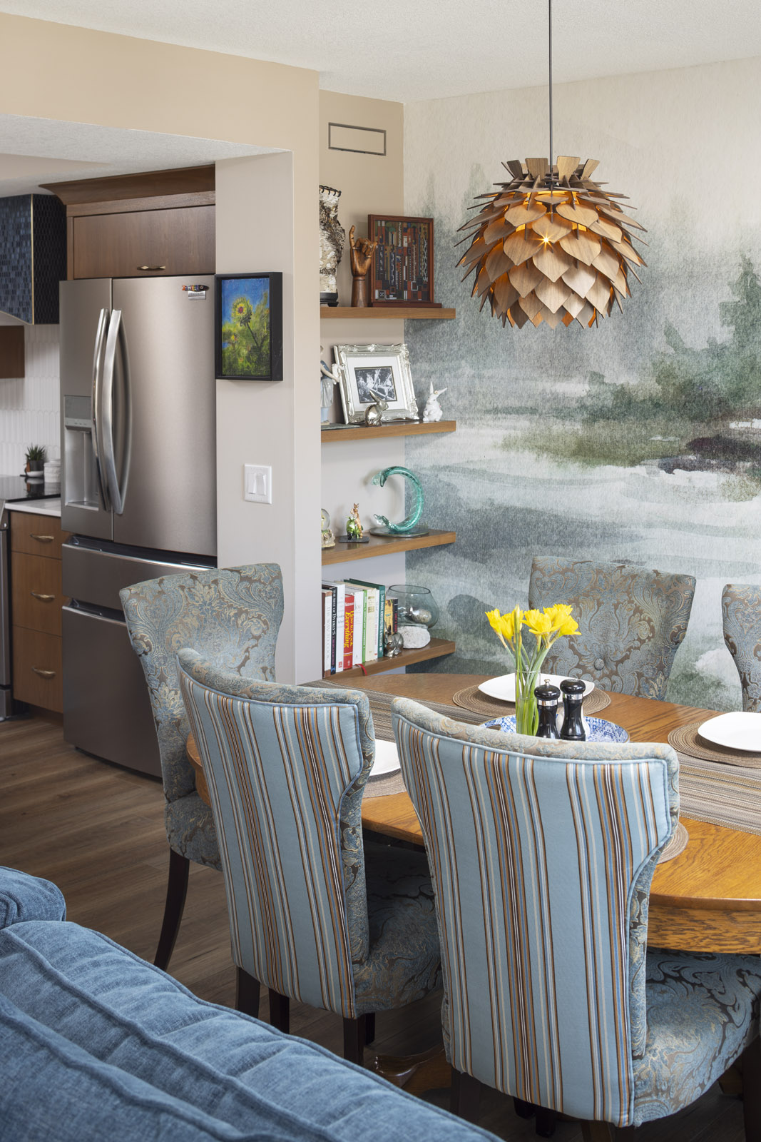 AMEK Edina Condo Dining Room 2026 58A0061 Web