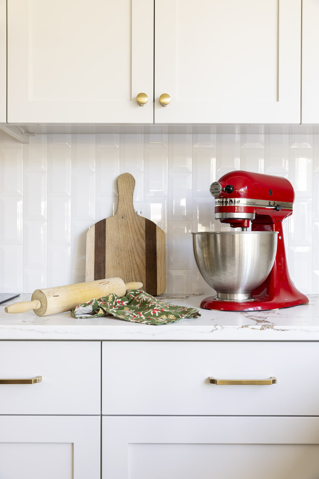 AMEK Edina Kitchen 2023 92A0454 Web