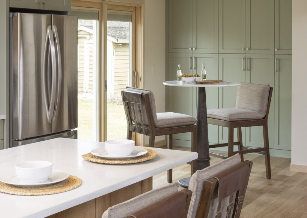 AMEK Golden Valley Main 2025 58A0552 Web CROPPED Horiz 1024x726