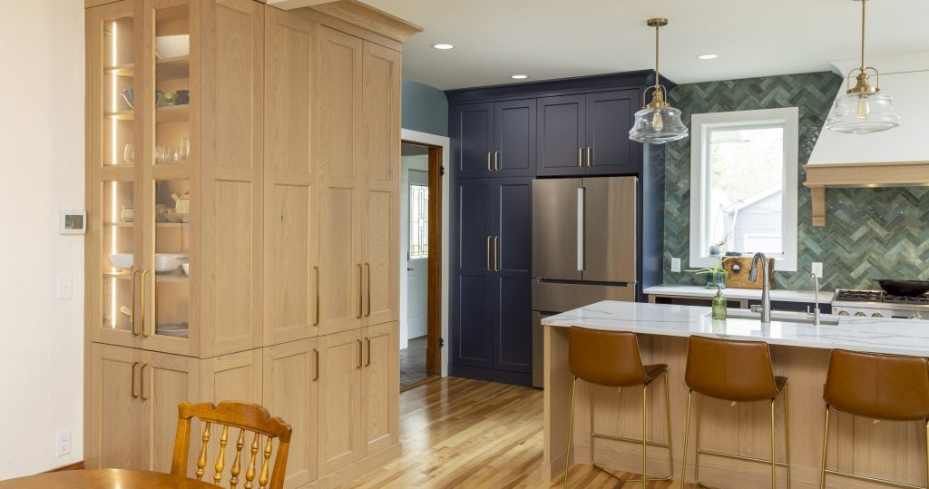 AMEK Minneapolis Kitchen 2023 92A4414 Web Cropped 1 1024x539 1