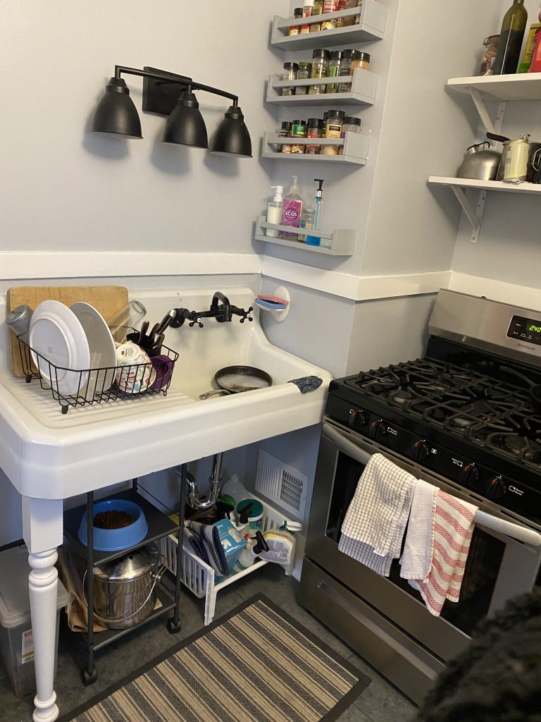 AMEK Minneapolis Kitchen Before 2022 Sink Stove 768x1024 1