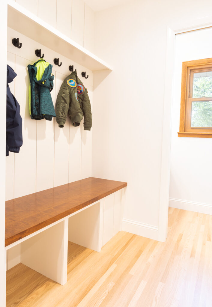 AMEK Minnetonka Remodel 20007 Web 707x1024