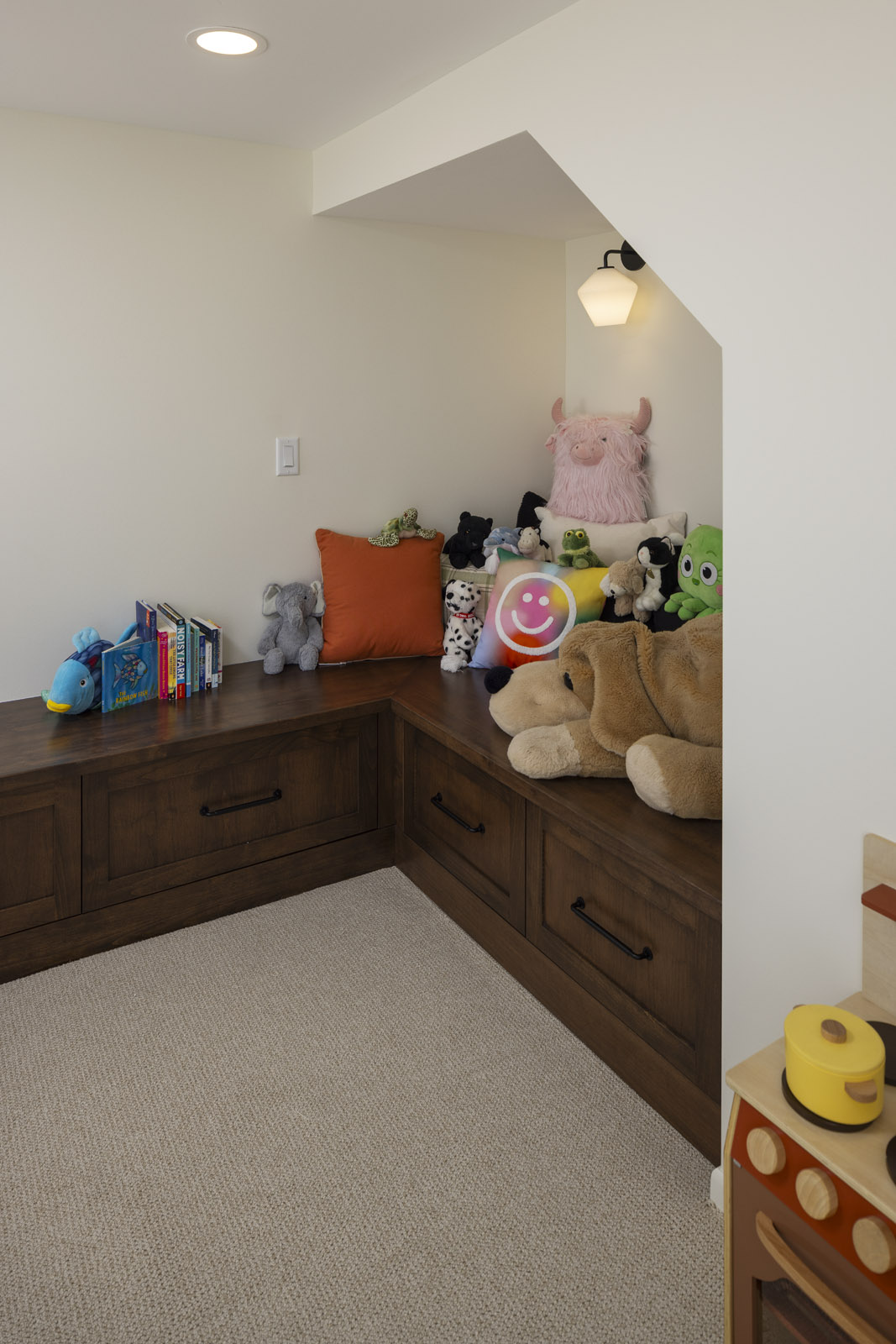 AMEK Mpls Kitchen Basement 2024 92A8074 Web