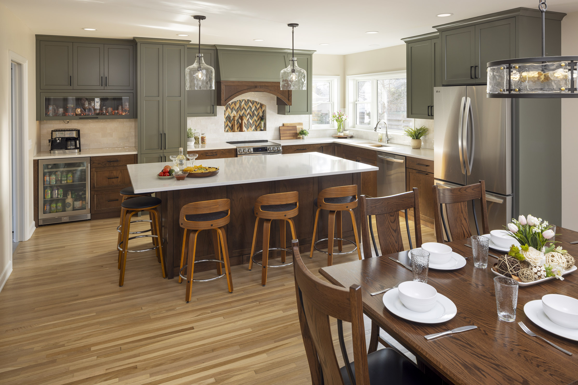 AMEK Richfield Main Porch 2024 92A1456 Web