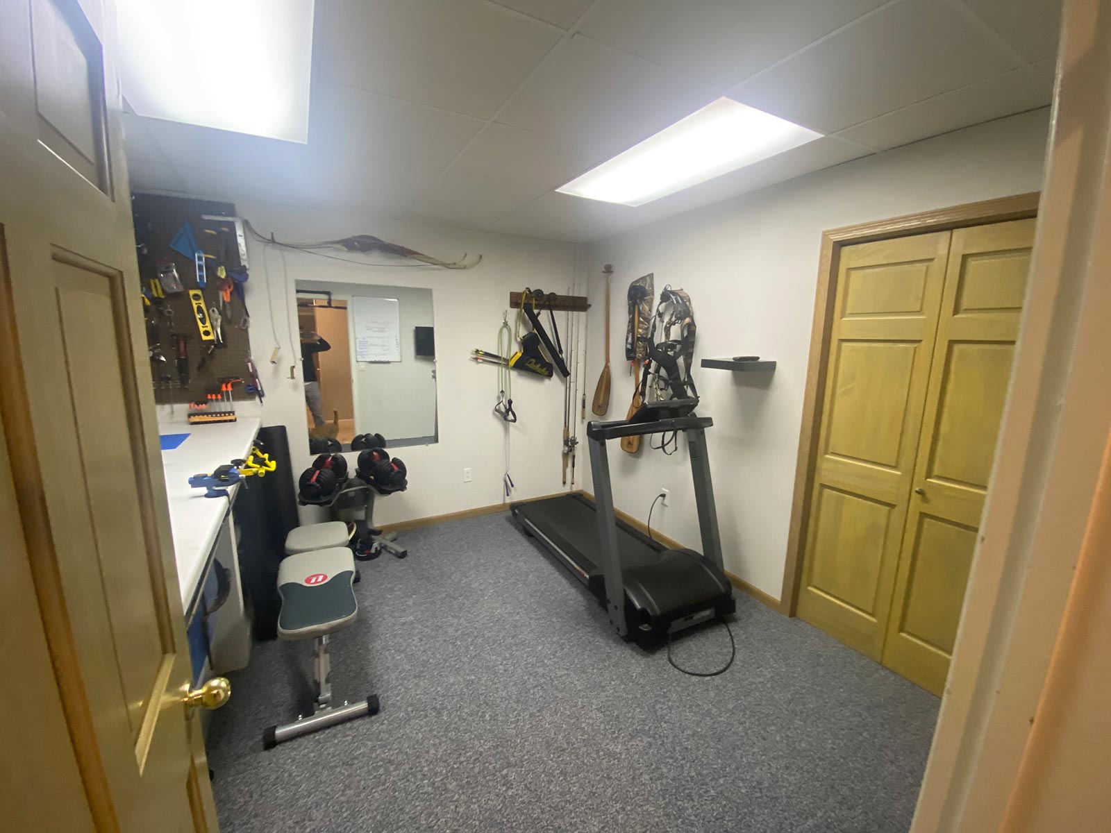 AMKE UNINSPIRING WORKOUT & HOBBY AREA Image