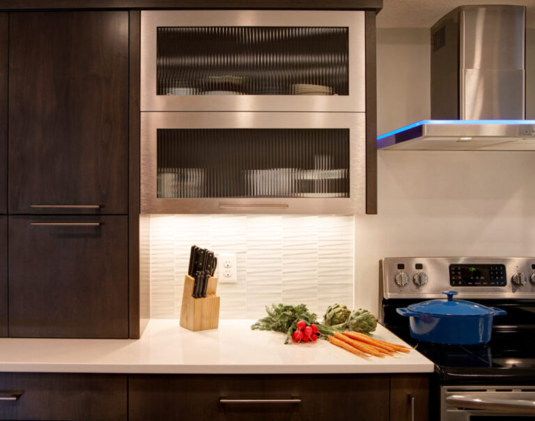 Amek 2015 100008 e1524863186591 768x604