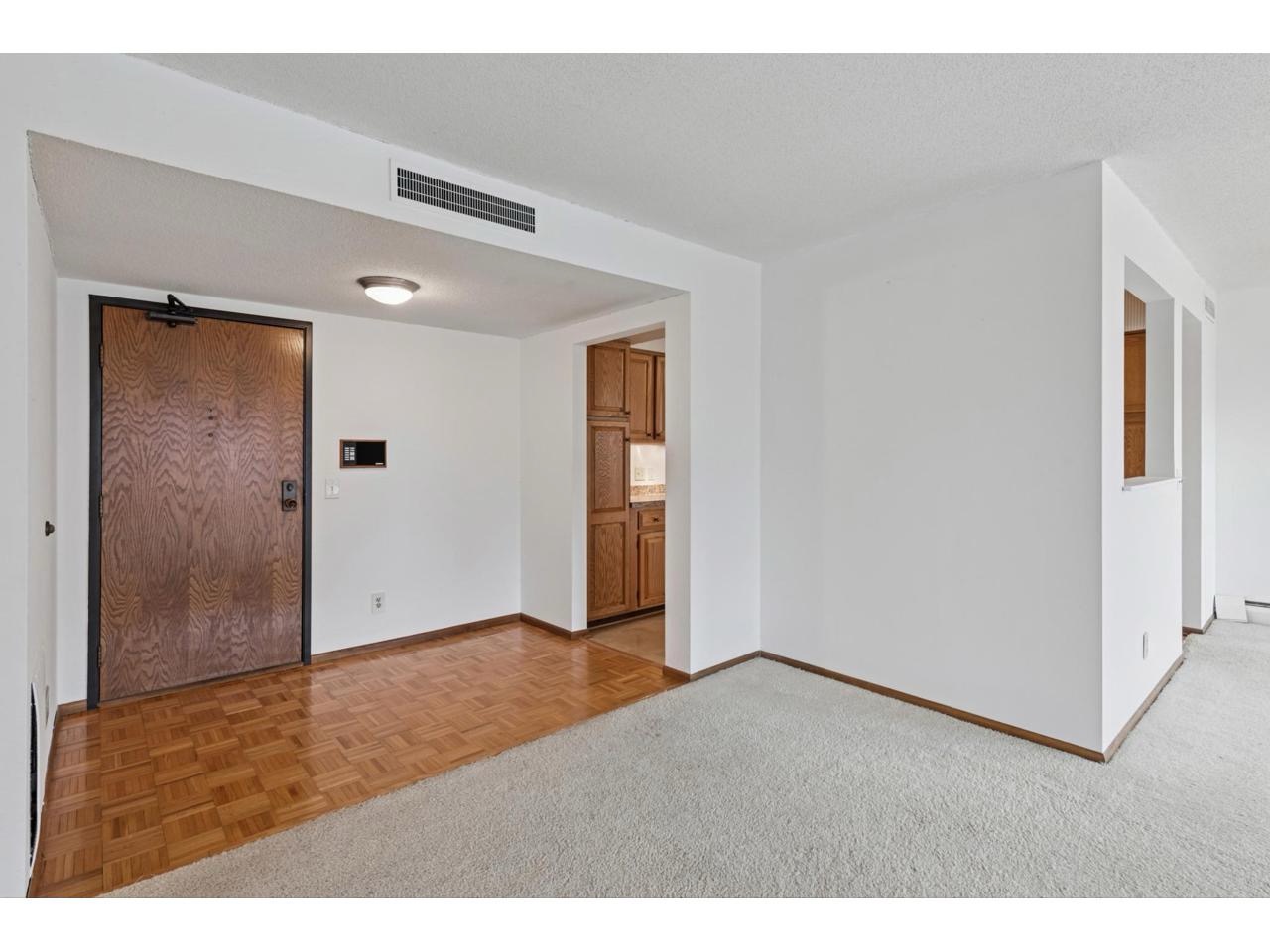 Edina Condo Remodel Before
