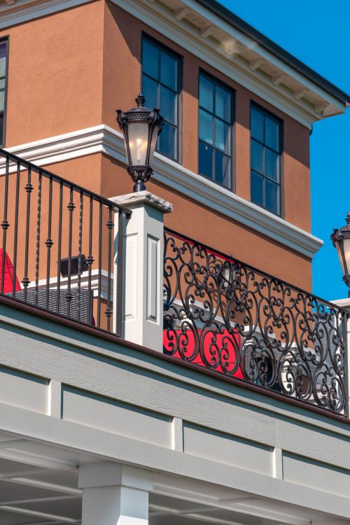9-AMEK-Woodbury-Deck-Railing-2018-W